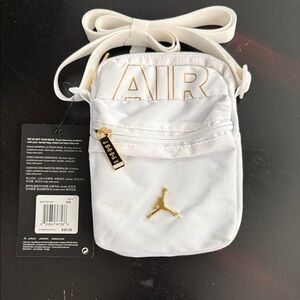 Jordan White and Gold Crossbody Bag